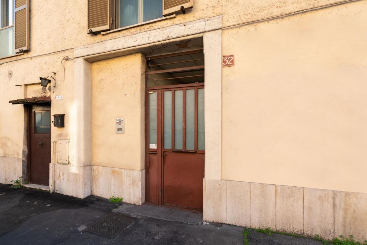 Bright And Comfy Terraced Apartment In Trastevere ローマ エクステリア 写真