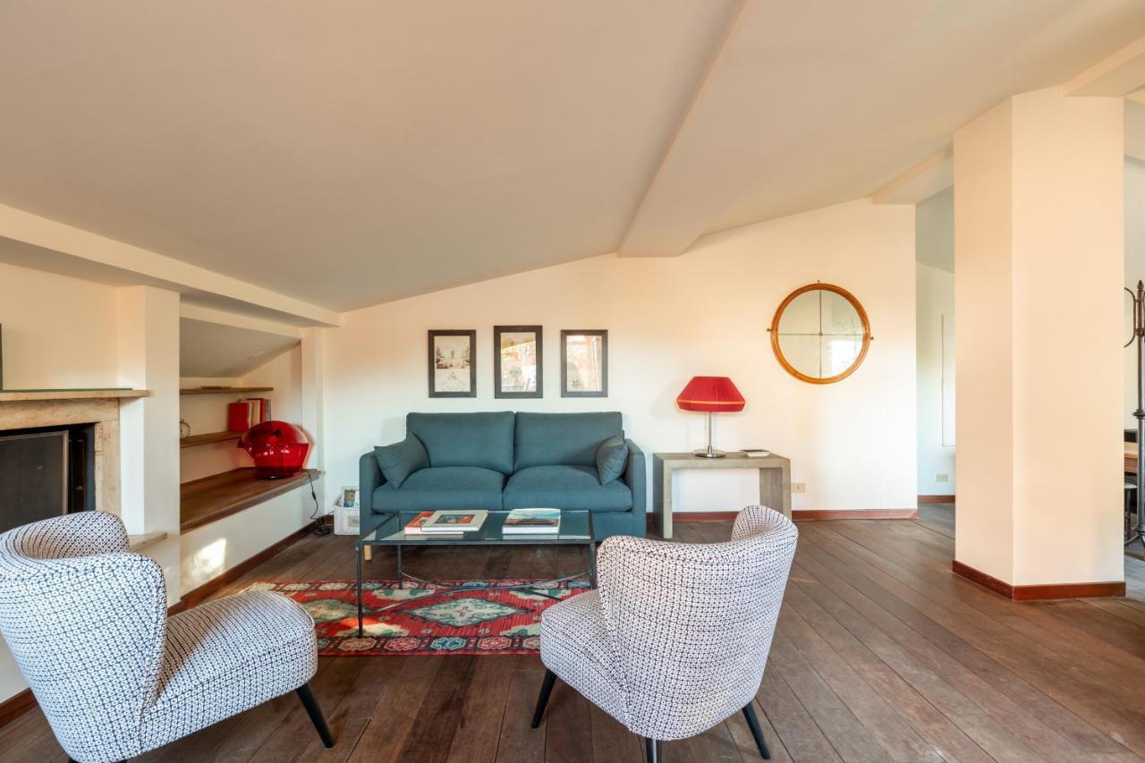 Bright And Comfy Terraced Apartment In Trastevere ローマ エクステリア 写真